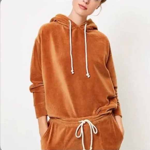 Lou & Gray Hoodie - Picture 1 of 5